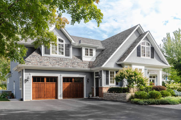 Best Roof Inspection  in Clinton, IL